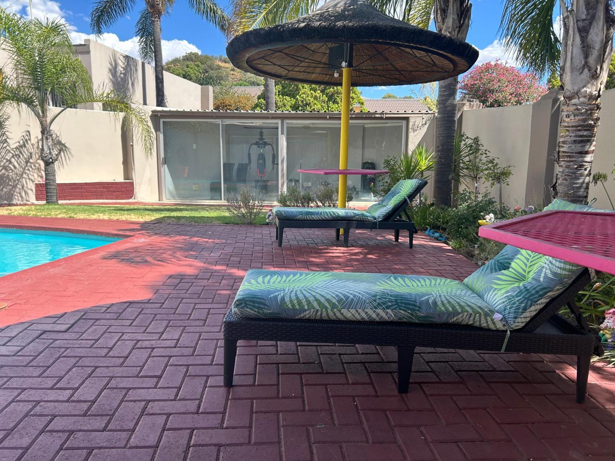 Sibella Guest House Bloemfontein Exterior foto